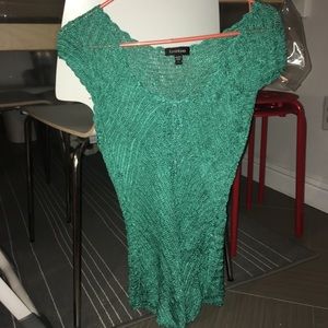 bebe cap sleeve embroidered Top